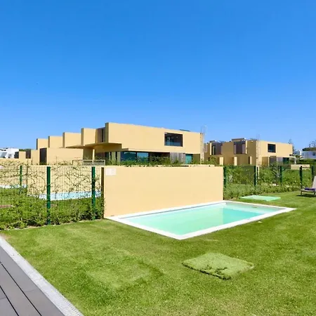 招待所 Essence By Clever Details, Private Pool, Location