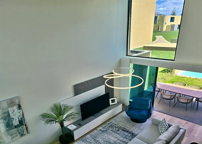 Essence By Clever Details, Private Pool, Location 维拉摩拉