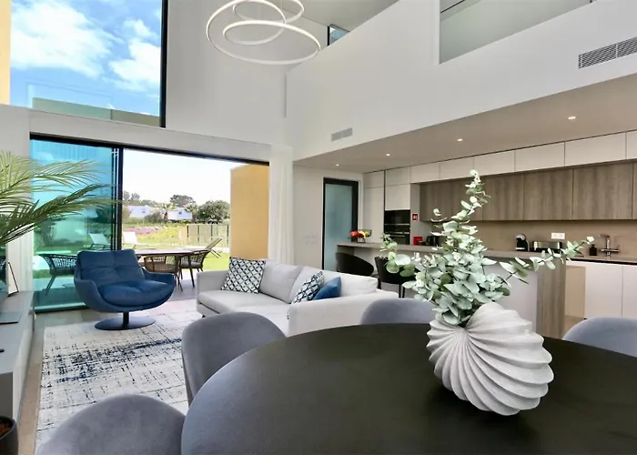 Guest house Essence By Clever Details, Private Pool, Location