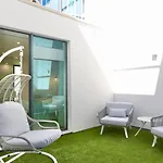 Essence By Clever Details, Private Pool, Location Affittacamere 4*