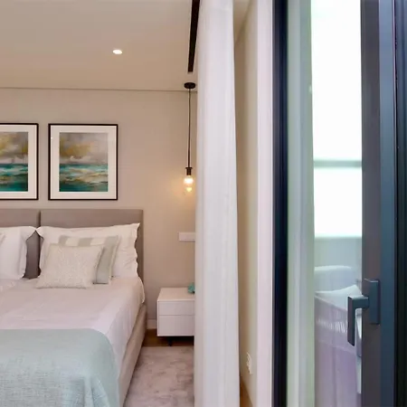 Essence By Clever Details, Private Pool, Location 4*