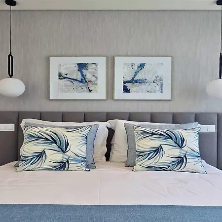 Essence By Clever Details, Private Pool, Location 4*