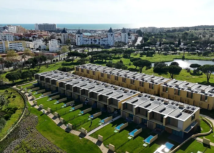 Essence By Clever Details, Private Pool, Location بيت ضيافة